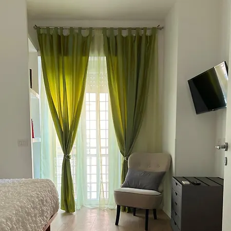 Interlude דירה *