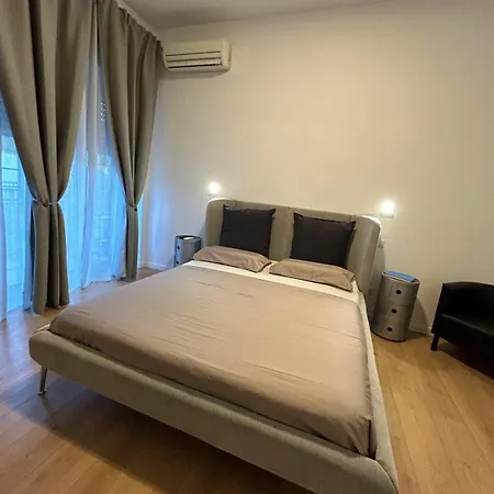 Interlude * רומא